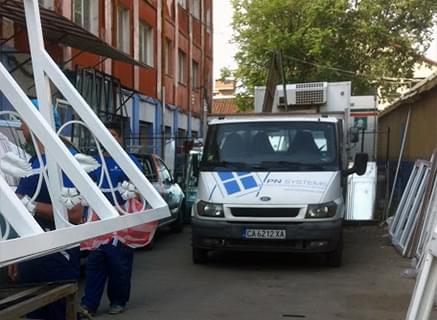 Доставка на решетки и капаци