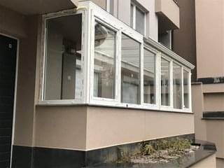 Монтаж на покривни стъкла