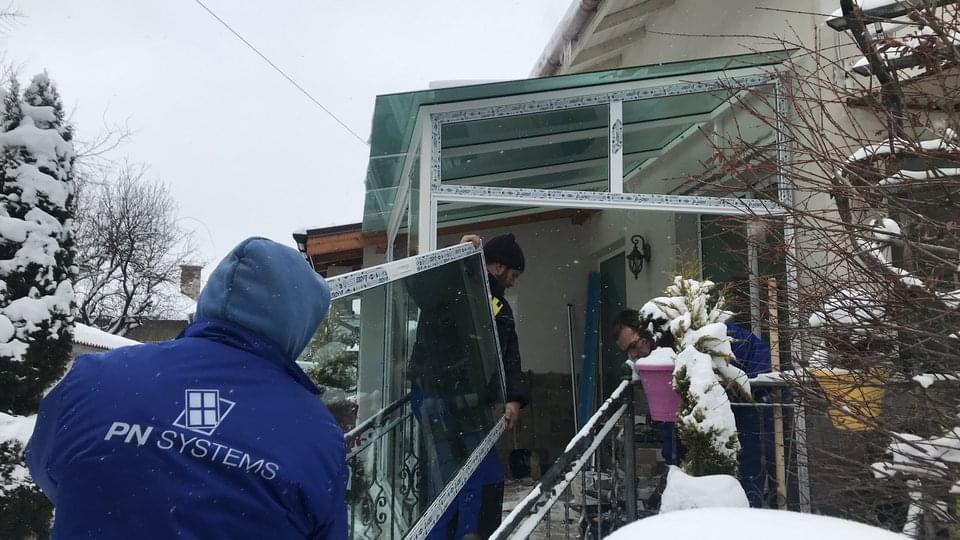 Монтаж на дограма