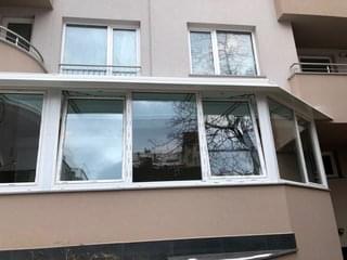 Външен изглед на зимна градина