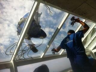 Монтаж на покривни стъклопакети