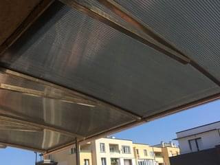 Козирка от стомана и поликарбонат