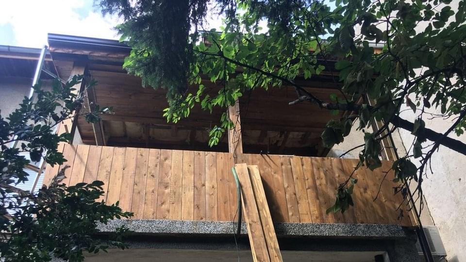Външен изглед на зимна градина